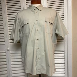 Columbia XCO Size XL Tan Short Sleeve Button Down